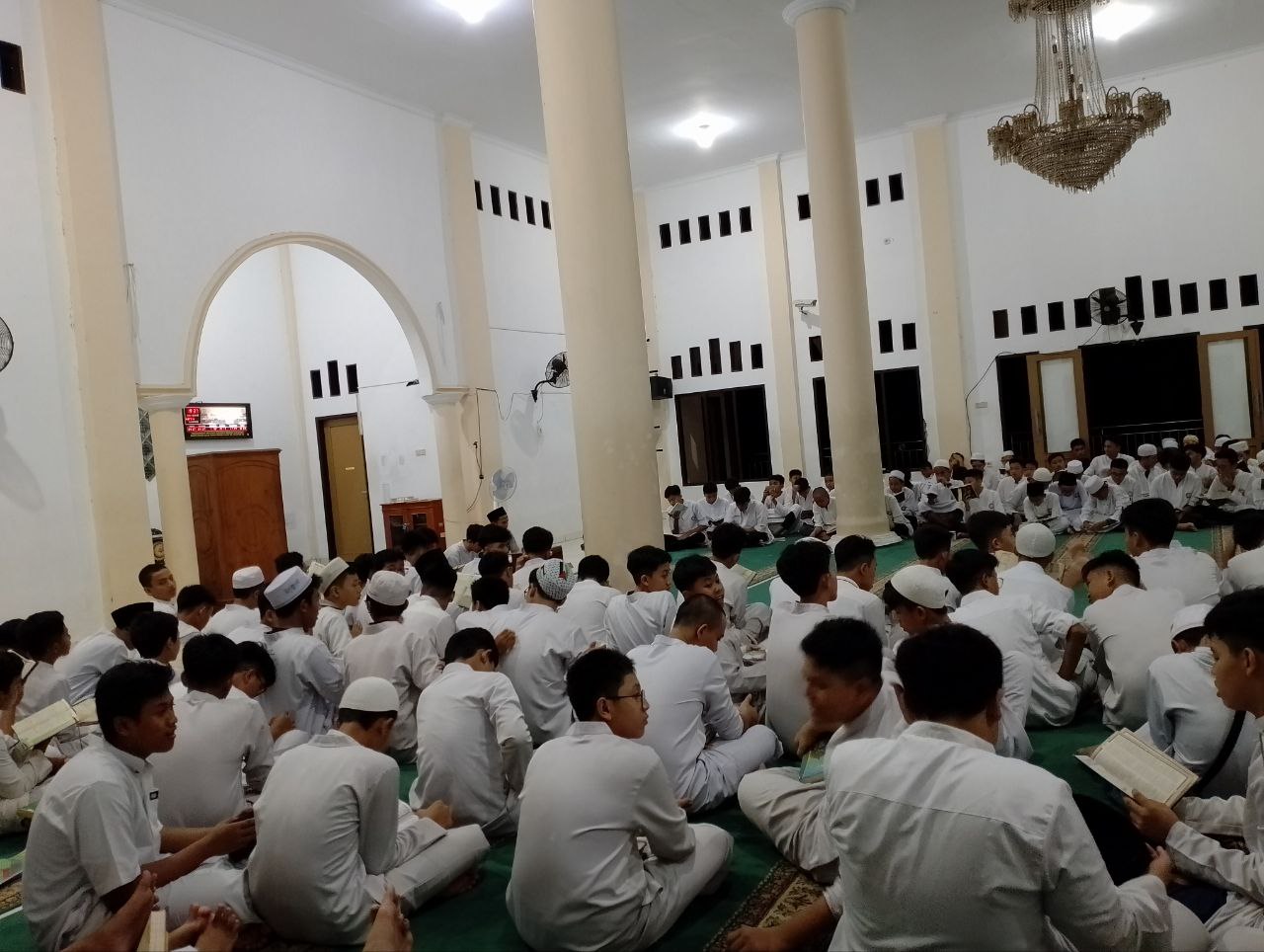 Poster Harta terindah adalah Anak yang Soleh
